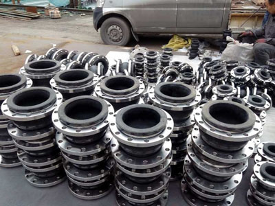 ���z���^��ͬ�؅^�Ķ�N�з�